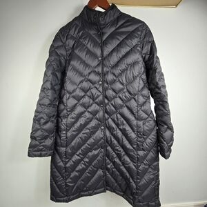 J Jill Down Women's Sz Small Quilted Black Lightweight Snap. Flaws